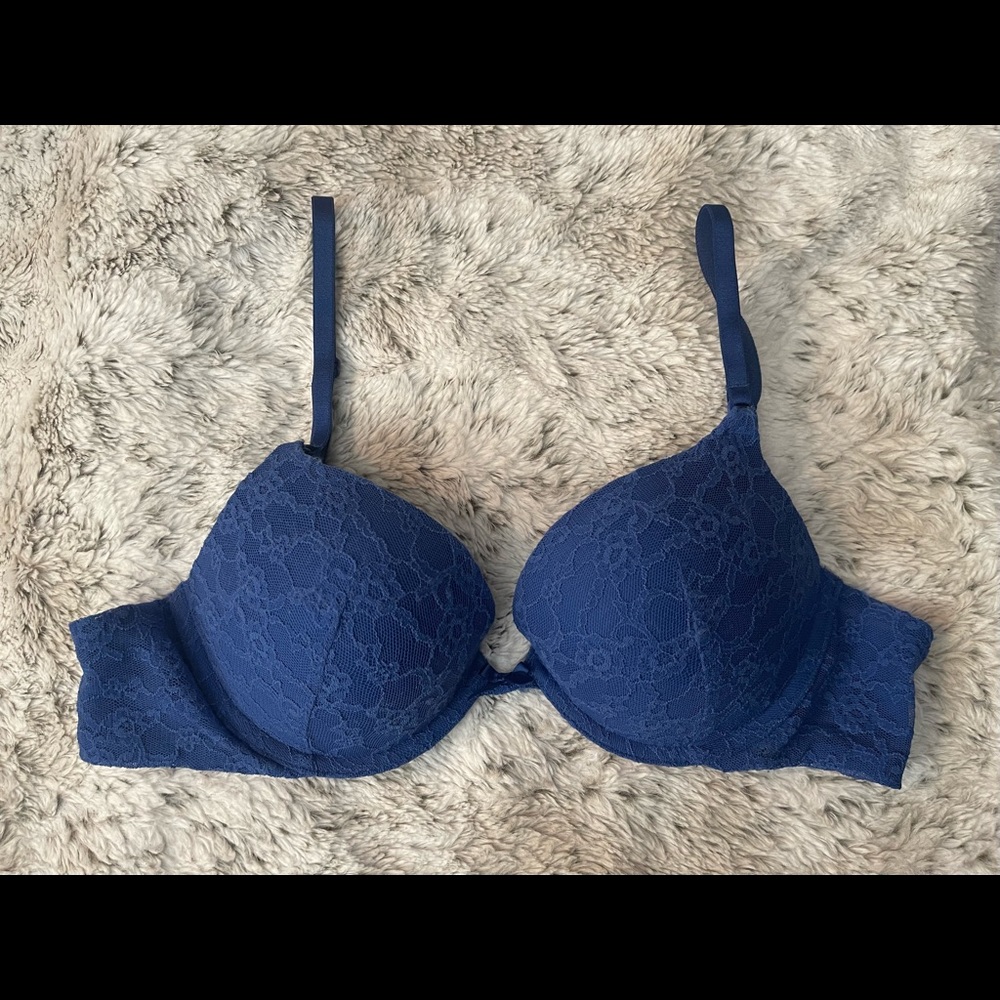 NWT Victoria’s Secret Bra